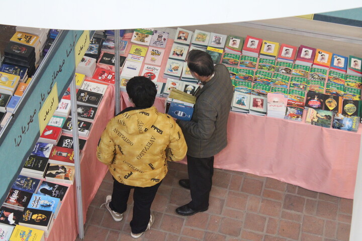 تصاویر/ نوزدهمین نمایشگاه بین‌المللی کتاب کرمان