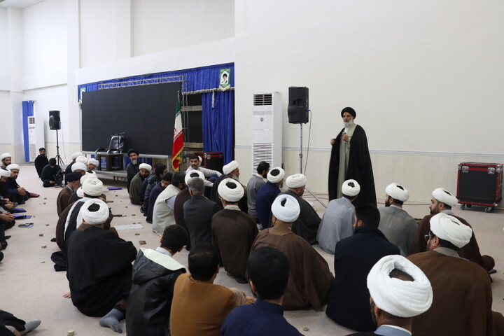 اجتماع مسئولان اجرایی اعتکاف استان خوزستان