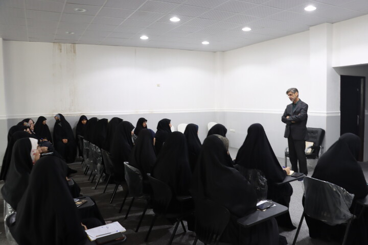 اجرای کارگاه های تخصصی بامحوریت اعتکاف در خوزستان