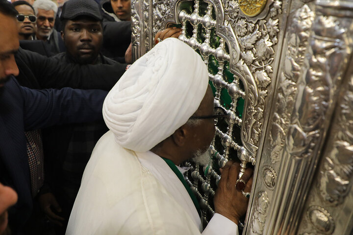 تشرف شیخ زکزاکی به زیارت حرم حضرت فاطمه معصومه (س) + تصاویر