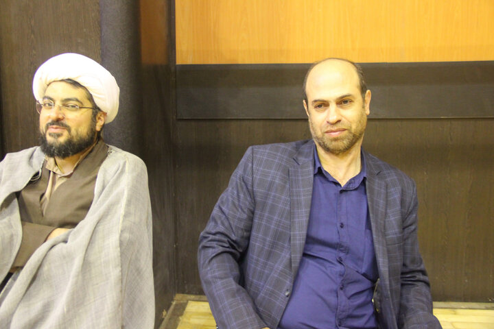 تصاویر / بازدید مدیر حوزه علمیه قزوین از مسابقات فوتسال جام وحدت حوزه ودانشگاه