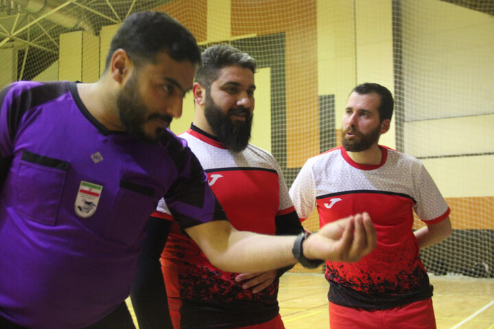 تصاویر / بازدید مدیر حوزه علمیه قزوین از مسابقات فوتسال جام وحدت حوزه ودانشگاه