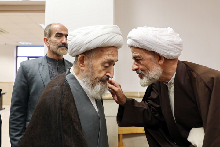 تصاویر/ مراسم افتتاحیه و آغاز رسمی پژوهشکده کلام و علوم اسلامی امام صلدق(ع)