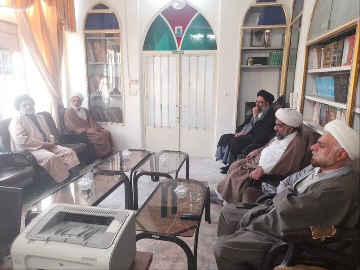 تصاویر/ نشست کارگروه علمی تربیتی مدرسه علمیه آیت‌الله مصطفوی(ره)