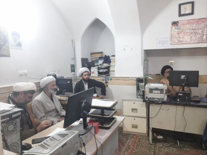 تصاویر/ نشست کارگروه علمی تربیتی مدرسه علمیه آیت‌الله مصطفوی(ره)