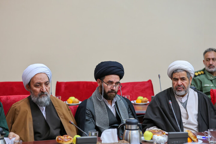 تصاویر |  جلسه استادیاران طرح حلقه‌های صالحین استان