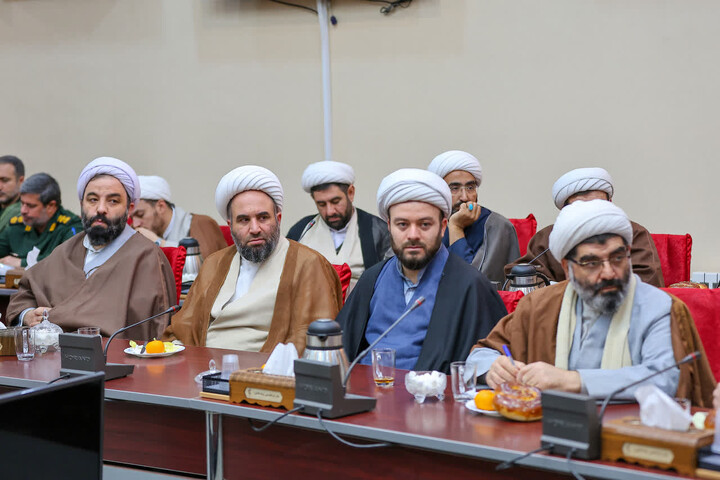 تصاویر |  جلسه استادیاران طرح حلقه‌های صالحین استان