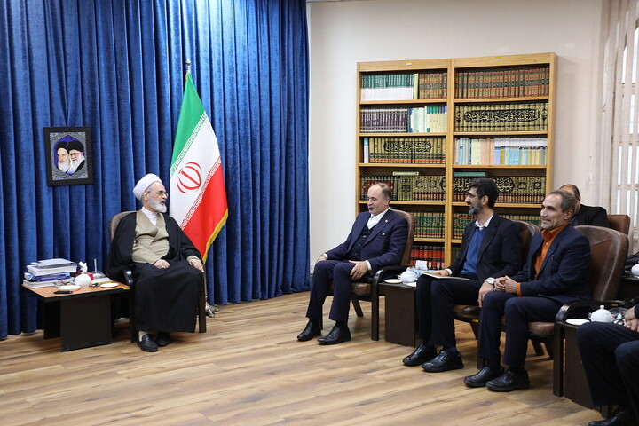 تصاویر/ دیدار وزیر جهاد کشاورزی با آیت الله اعرافی