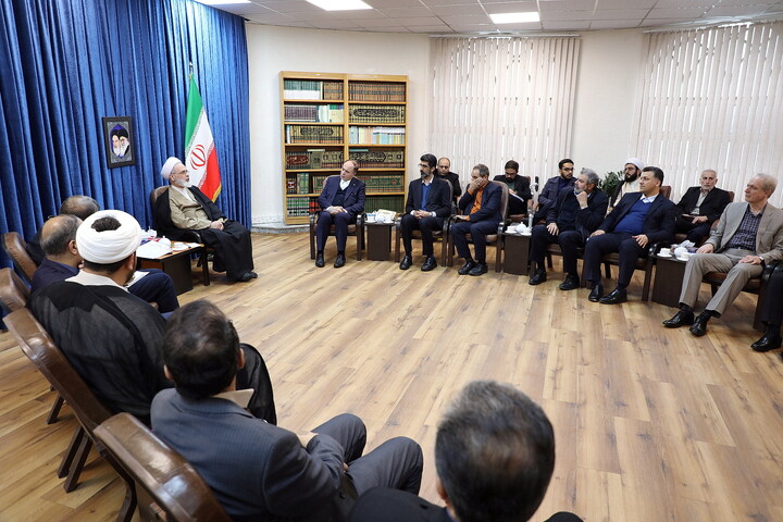 تصاویر/ دیدار وزیر جهاد کشاورزی با آیت الله اعرافی