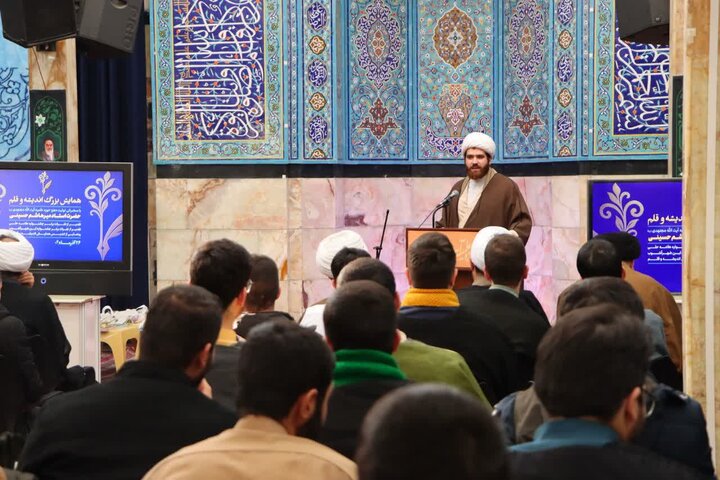 تصاویر/ همایش علمی – پژوهشی اندیشه و قلم