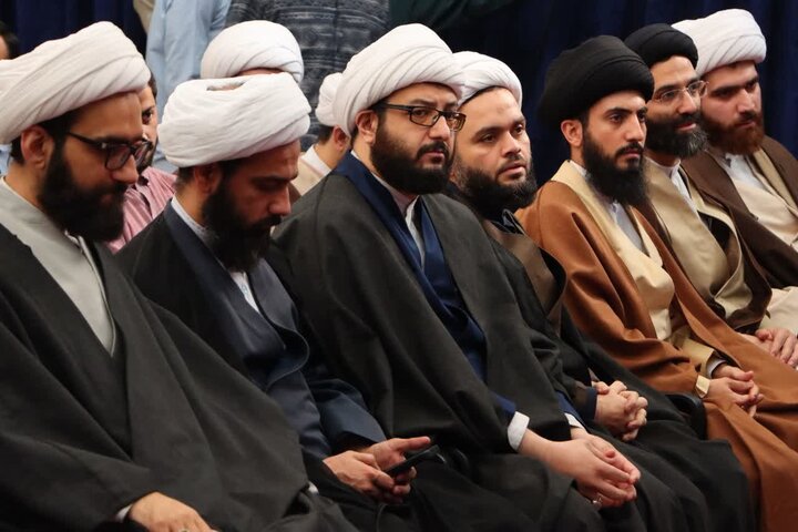 تصاویر/ همایش علمی – پژوهشی اندیشه و قلم