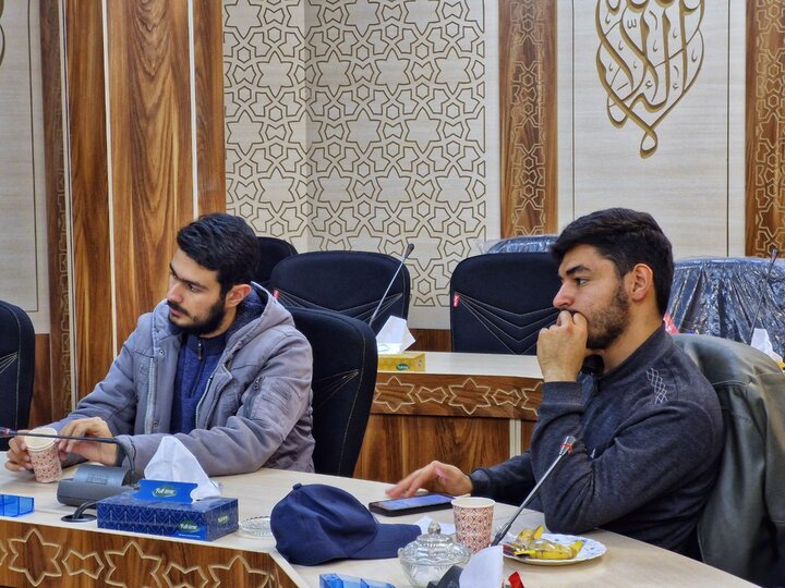 تصاویر/ نشست هم اندیشی بسیج طلاب و دانشجو