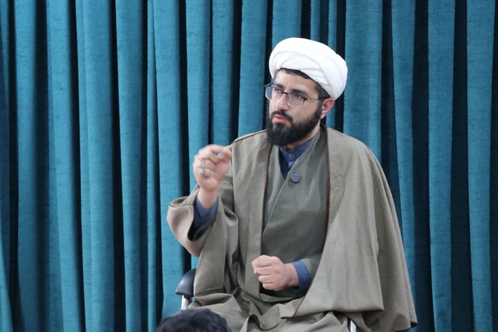 تصاویر / برگزاری بیست‌ونهمین رویداد استانی «بینات حوزوی» با محور بیانیه گام دوم انقلاب در کبودراهنگ