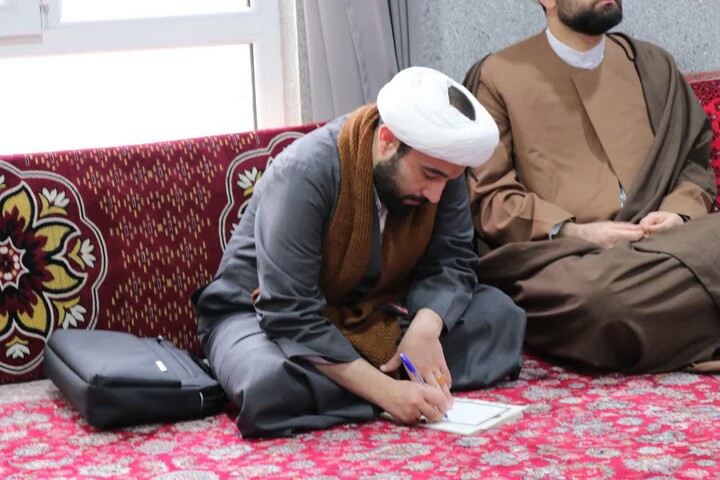 تصاویر / برگزاری بیست‌ونهمین رویداد استانی «بینات حوزوی» با محور بیانیه گام دوم انقلاب در کبودراهنگ