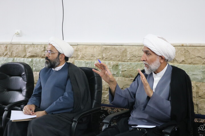 تصاویر/ جلسه هم اندیشی مدیران مدارس علمیه استان سمنان