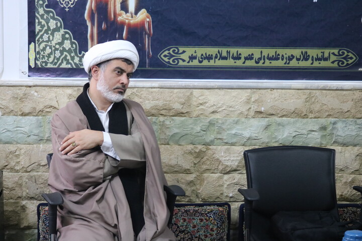 تصاویر/ جلسه هم اندیشی مدیران مدارس علمیه استان سمنان