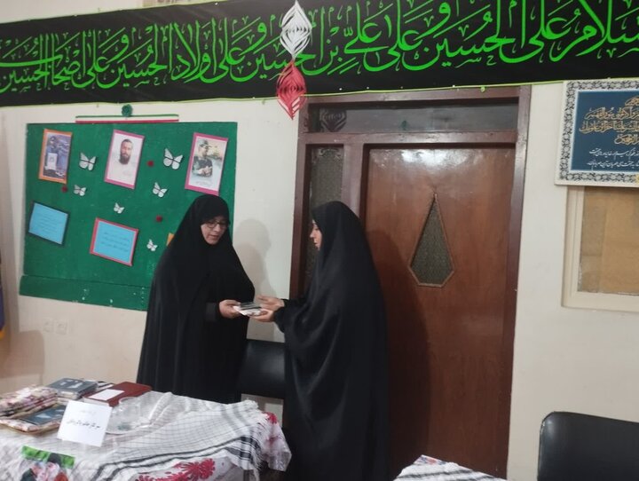 تصاویر/ کرسی آزاداندیشی با موضوع پاسخ به شبهات مهدویت در مدرسه علمیه فاطمیه شهر بردسیر