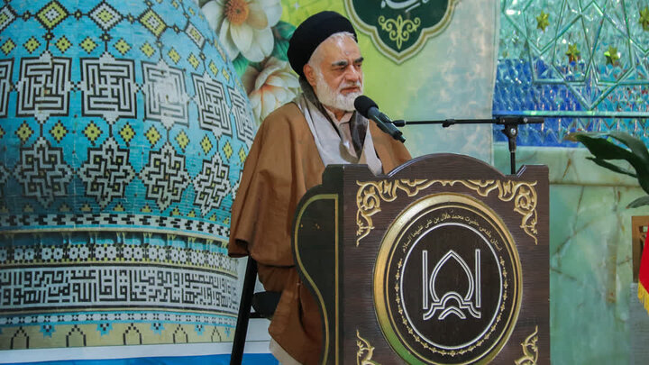 تصاویر/ حضور آیت الله مهدوی عضو خبرگان رهبری در نجف ایران