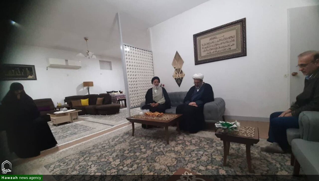 دیدار نماینده ولی فقیه در خوزستان با خانواده شهید سرلشکر رشید + عکس