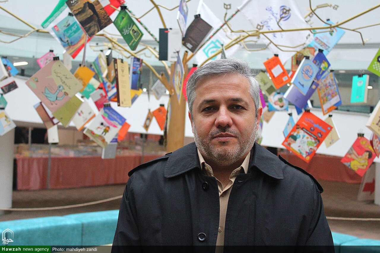 نمایشگاه کتاب کرمان؛ محور وفاق اجتماعی و پل ارتباطی با میراث دینی و مقاومت