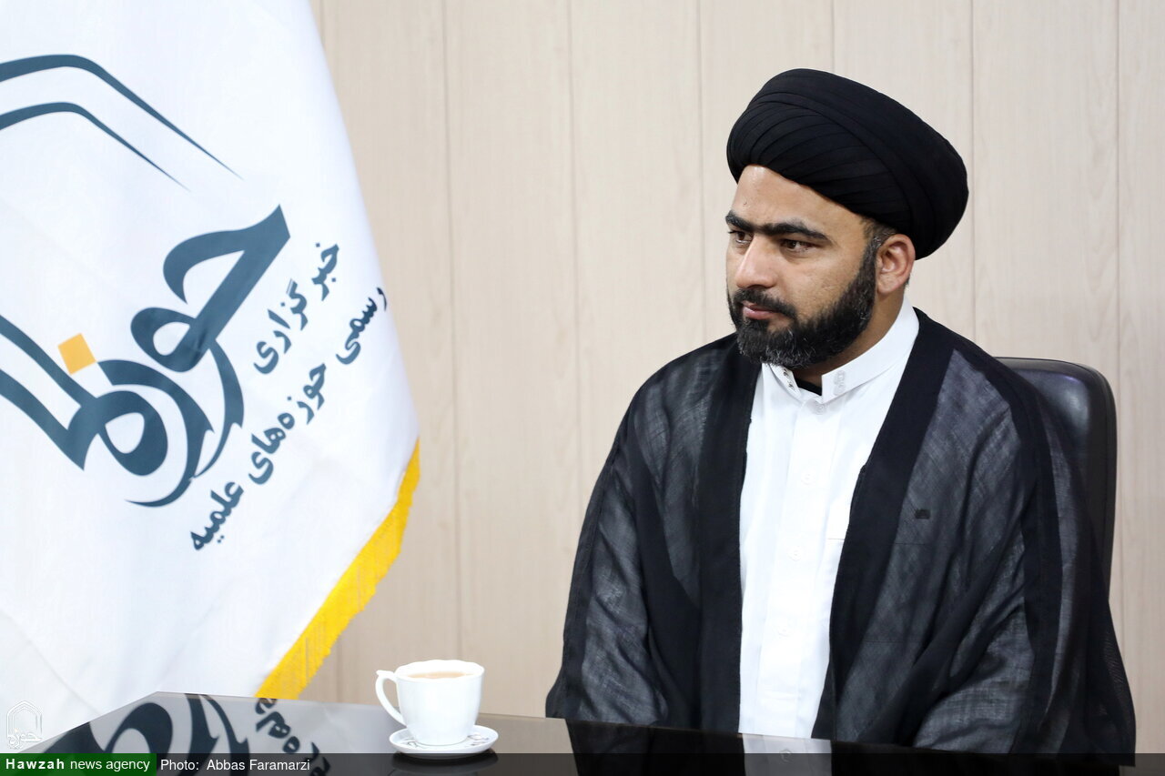 وحدت امت اسلامی در گرو گفت‌وگوی علمی، عقلانیت و تمسک به قرآن و اهل‌بیت(ع) است