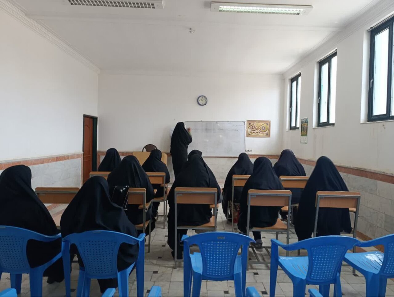 کارگاه «طرح‌نامه‌نویسی و پردازش اطلاعات» در مدرسه علمیه فاطمه الزهرا(س) کشکوئیه