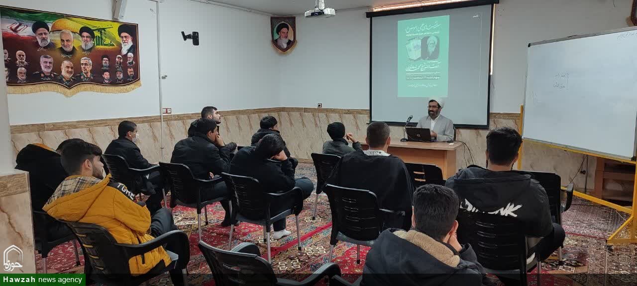 طلاب نهاوندی با سیره آیت‌الله محمد نهاوندی(ره) آشنا شدند+تصاویر