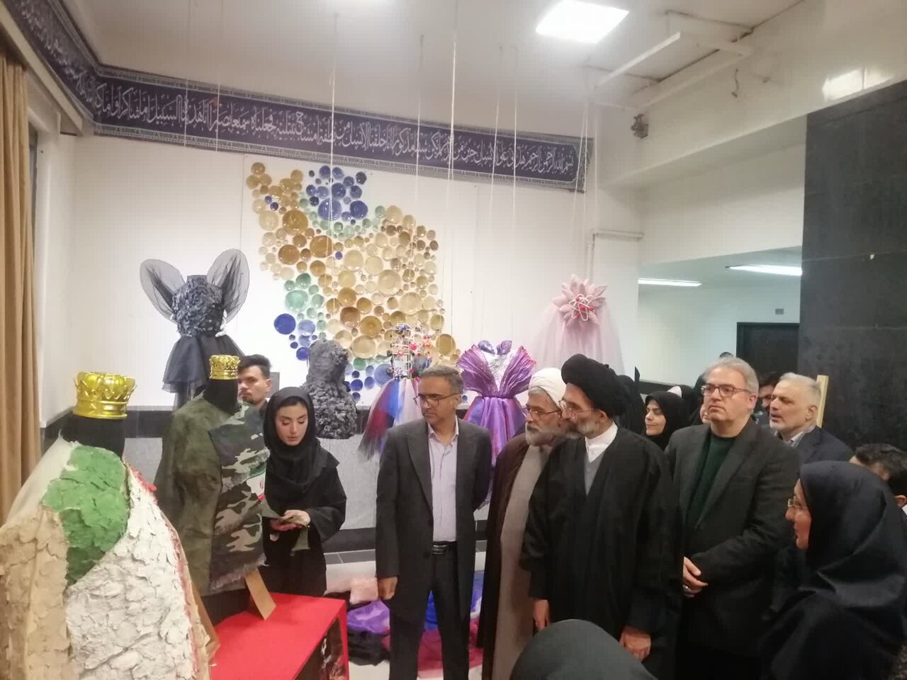 دانشگاه آزاد در ترویج فرهنگ عفیفانه به جهان ایفای نقش کند