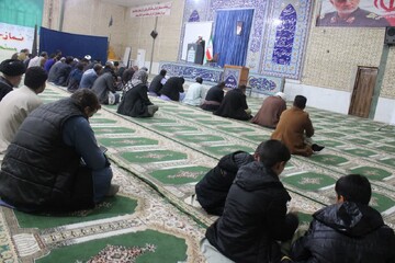 نماز، محور آرامش فردی و اجتماعی است