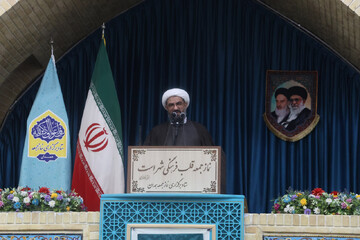 در جنگ اقتصادی باید با مردم صادقانه صحبت کرد