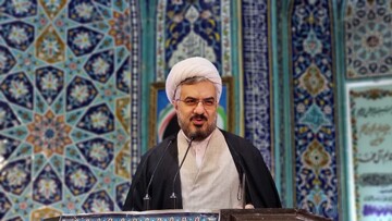 تربیت الهی انسان را از بخل، تکبر و سقوط نجات می‌دهد