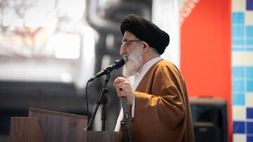 کنگره ۵۵۸۰ شهید استان البرز محور امیدآفرینی، هویت‌سازی و انتقال ارزش‌ها به نسل جوان است