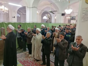 تصاویر/ اقامه نماز جمعه شهر کاظم آباد