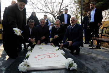 تصاویر| نشست رئیس جمهور به فعالان بیرجند