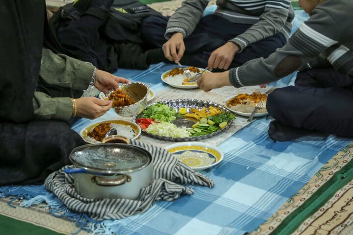 تصاویر بازدید امام جمعه سیرجان از موفق‌ترین هیئت کودک و نوجوان