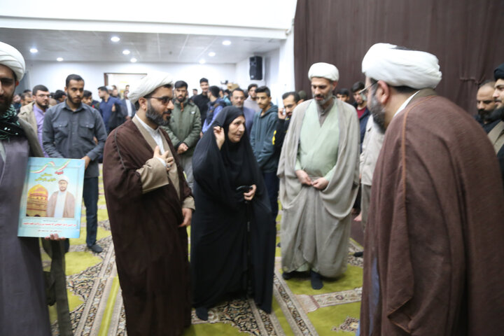 تصاویر/تکریم و بزرگداشت مقام مادر طلبه شهید مدافع حرم مصطفی خلیلی