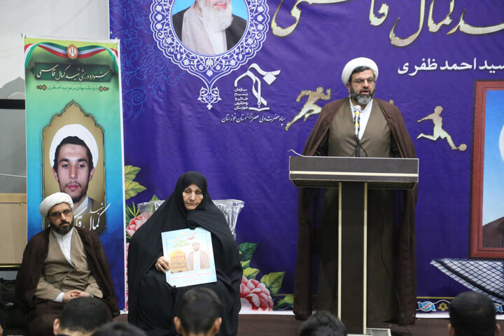 تصاویر/تکریم و بزرگداشت مقام مادر طلبه شهید مدافع حرم مصطفی خلیلی