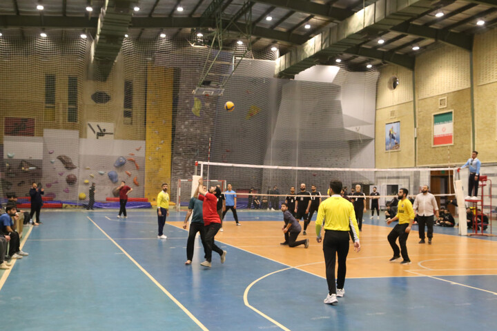 تصاویر/ مسابقات والیبال جشنواره فرهنگی ورزشی طلاب و روحانیون استان خوزستان برگزار شد