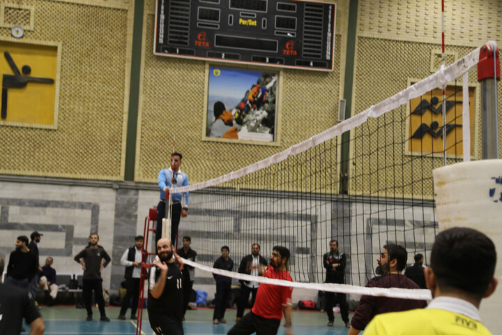 تصاویر/ مسابقات والیبال جشنواره فرهنگی ورزشی طلاب و روحانیون استان خوزستان برگزار شد