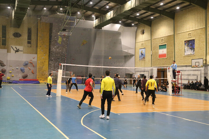 تصاویر/ مسابقات والیبال جشنواره فرهنگی ورزشی طلاب و روحانیون استان خوزستان برگزار شد