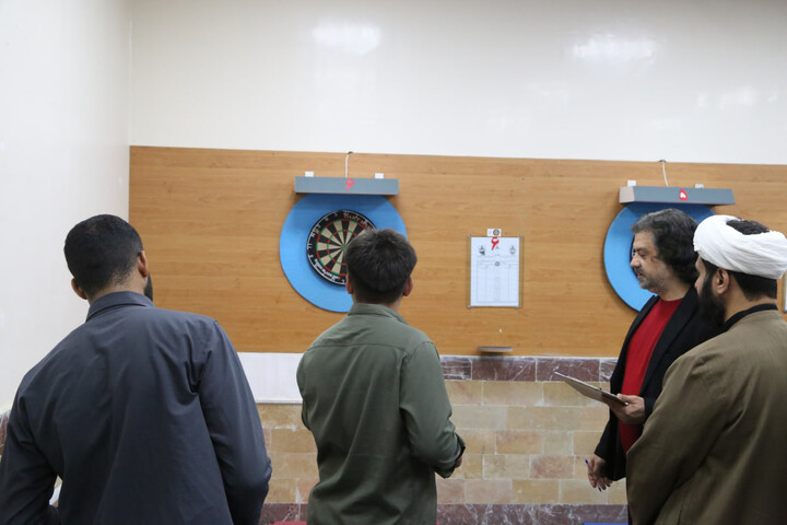 تصاویر/ مسابقات دارت جشنواره فرهنگی ورزشی طلاب و روحانیون استان خوزستان برگزار شد