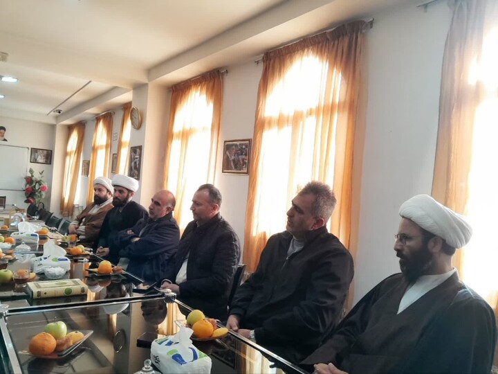 نشست سالروز وحدت حوزه و دانشگاه در شهرستان خلخال