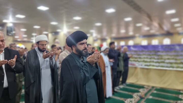 نماز جمعه گناوه به روایت تصویر