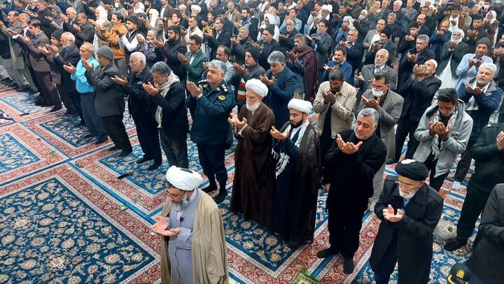 تصاویر/ آیین عبادی سیاسی نماز جمعه شهرستان زابل