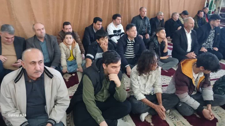 تصاویر/ اقامه نماز جمعه شهرستان اصلاندوز