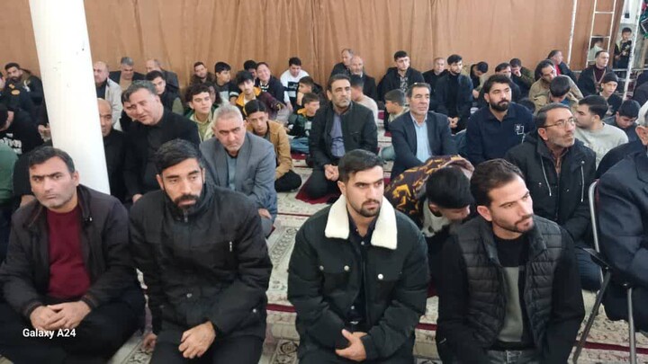 تصاویر/ اقامه نماز جمعه شهرستان اصلاندوز