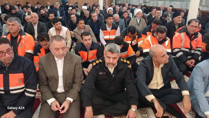 تصاویر/ اقامه نماز جمعه شهرستان اصلاندوز