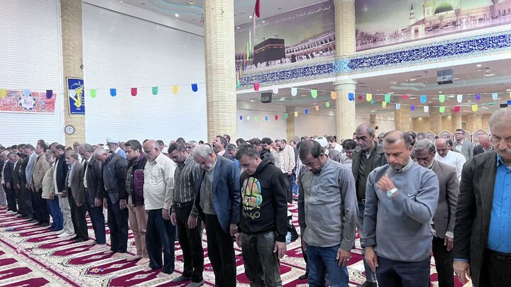 نماز جمعه کنگان به روایت تصویر