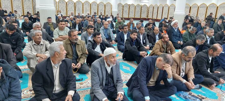 نمازجمعه امروز شهر جم به روایت تصویر