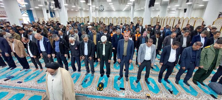 نمازجمعه امروز شهر جم به روایت تصویر